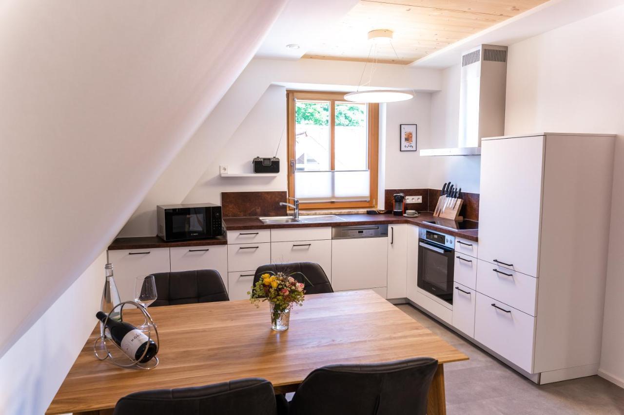 4 Apartments Im Hof By Gasthof Linde Albstadt Eksteriør billede